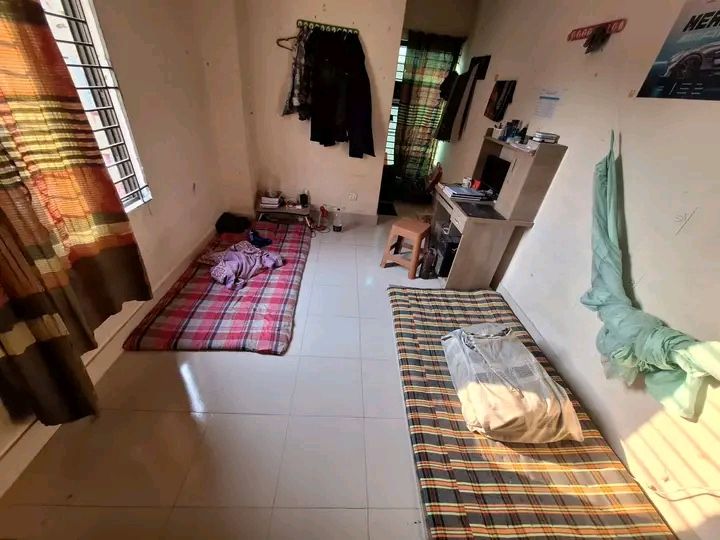 ব্যাচেলর বাসায় সিট ভাড়া হবে