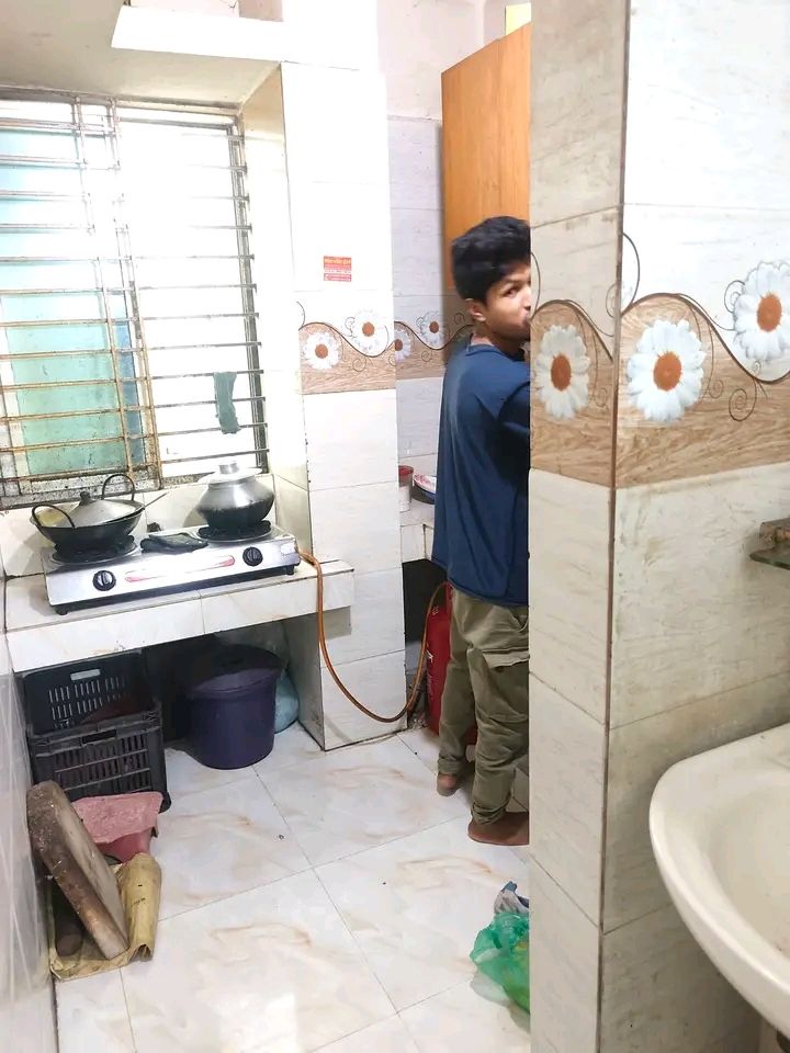 ছেলে ব্যাচেলর এর জন্য ১টি রুম ভাড়া দেওয়া হবে