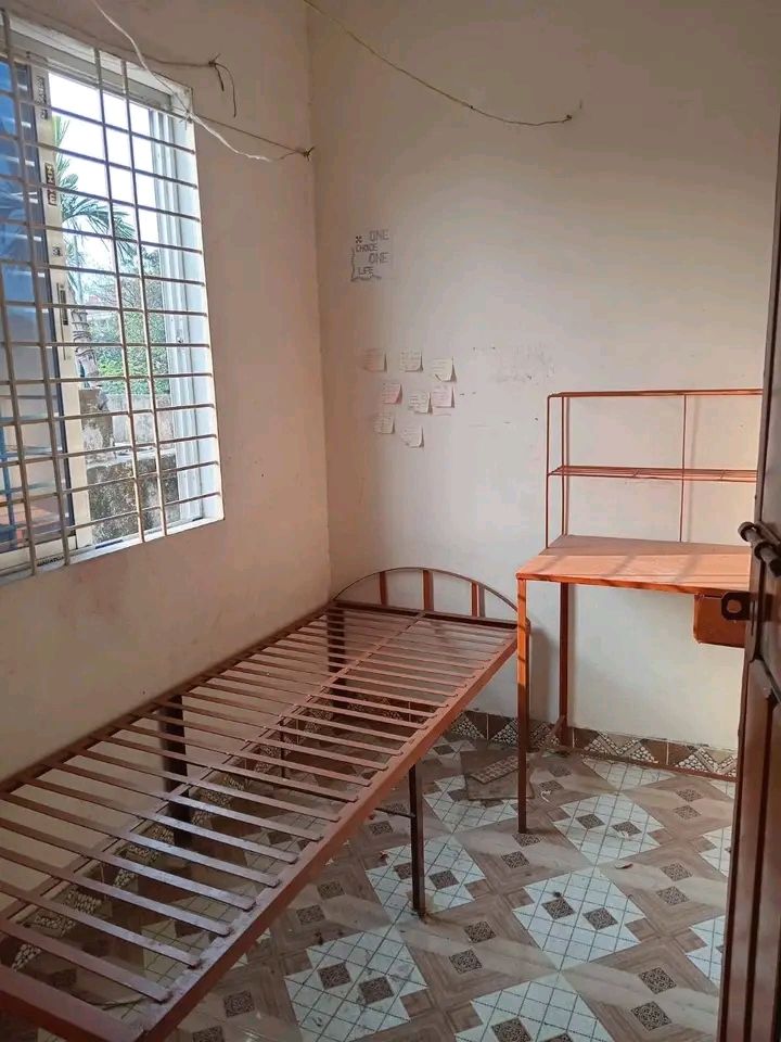 শুধুমাত্র ছাত্রীদের জন্য সিট ভাড়া দেওয়া হবে