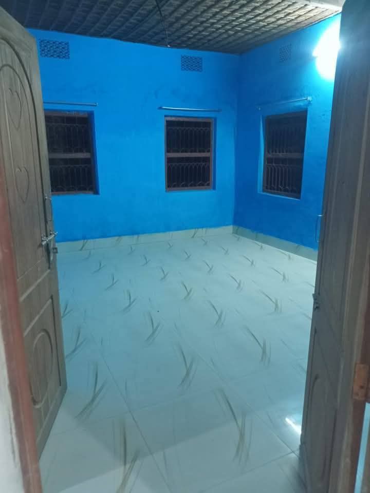 বাসা ভাড়া দেওয়া হবে