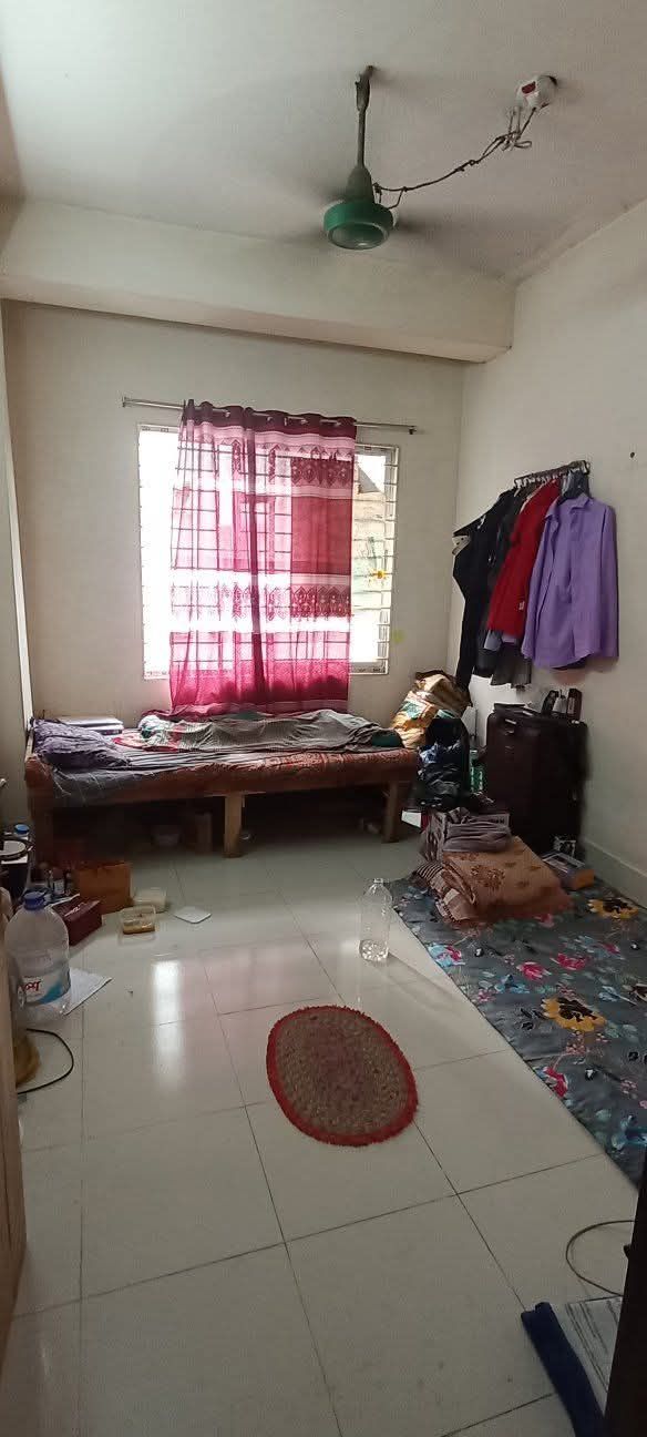 ছেলেদের জন্য রুম ভাড়া