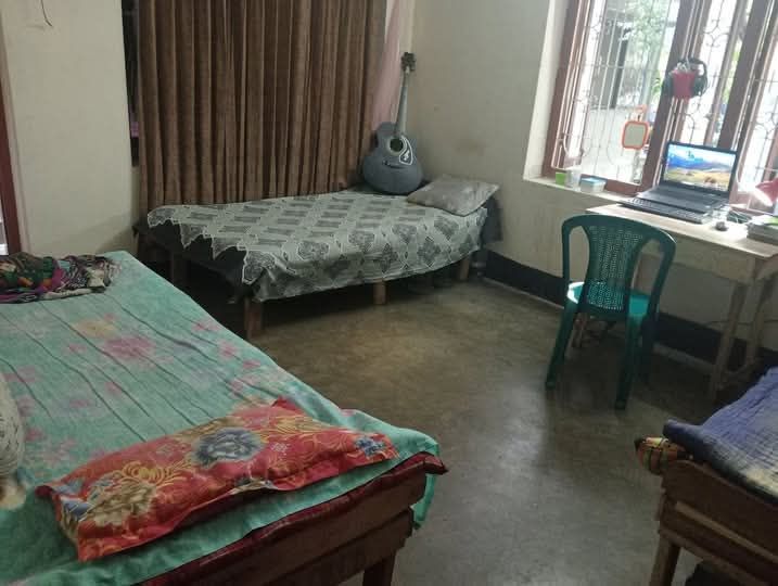 মেসে সিট ভাড়া দেয়া হবে