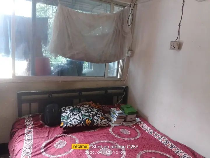 শান্ত পরিবেশে বড় ডাইনিং স্পেস ভাড়া